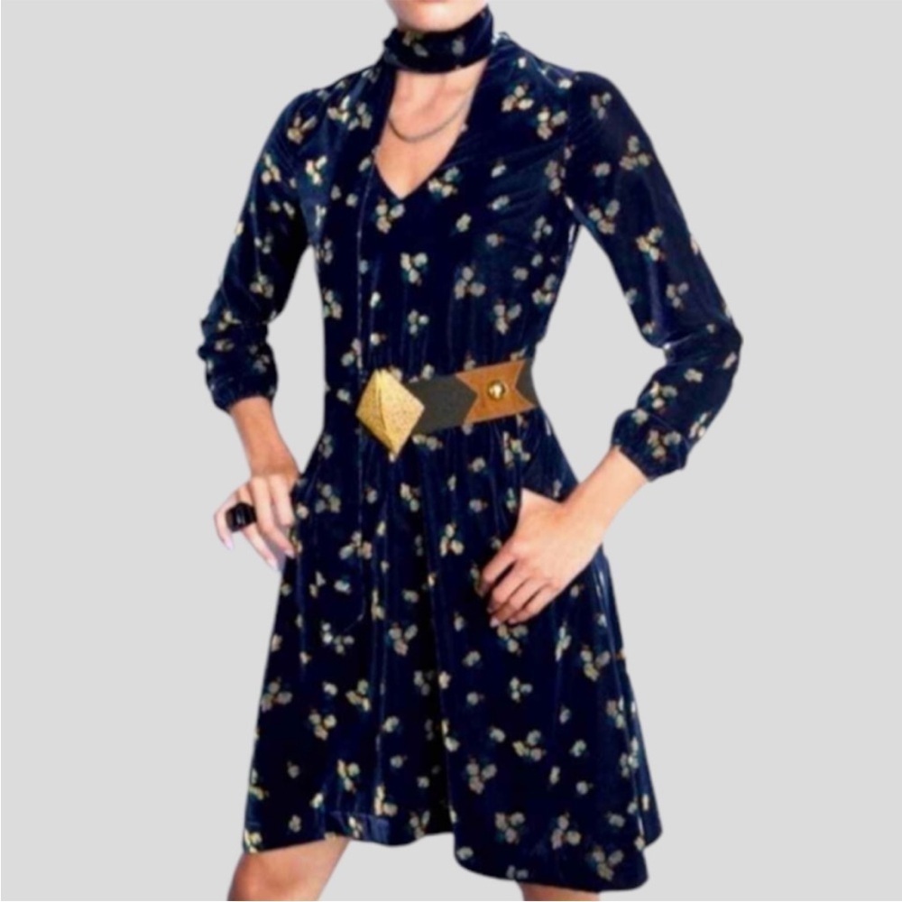 NEW CAbi Decked Out Dress Blue Floral Size Large - Picture 1 of 9